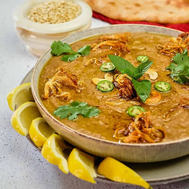 Shahi Haleem (Beef).